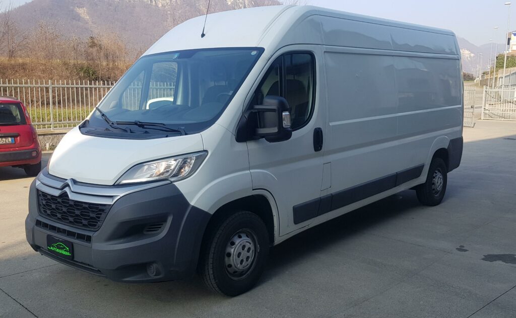 Citroen Jumper Imm 2017, km 163.600, 2500 cc, 131 cv. Regolarmente tagliandato, ottime condizioni. DISTRIBUZIONE KIT COMPLETO, Freni anteriori e posteriori nuovi. Info 3349810245